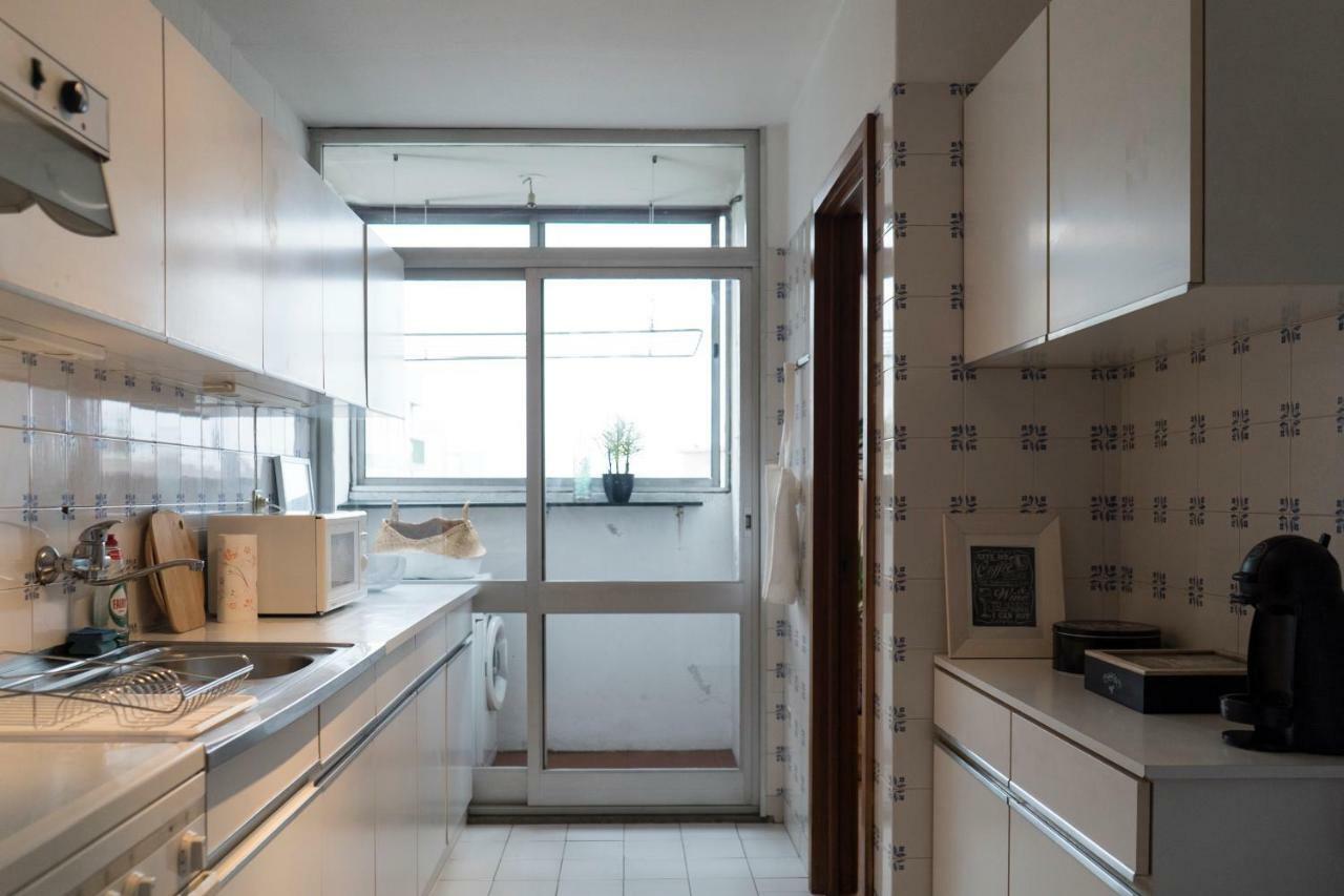 Pine Tree Apartment Порто Екстериор снимка